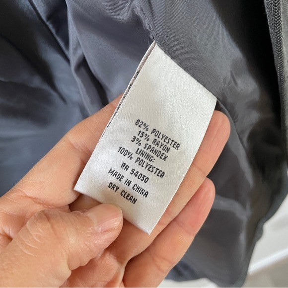 Jones New York Light Grey Pinstripe Blazer - Picture 6 of 8